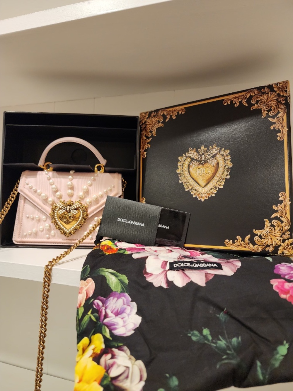 D&G Small Baby Pink Moiré Top Handle Devotion Bag with Pearl Embroidery - Picture 6 of 6